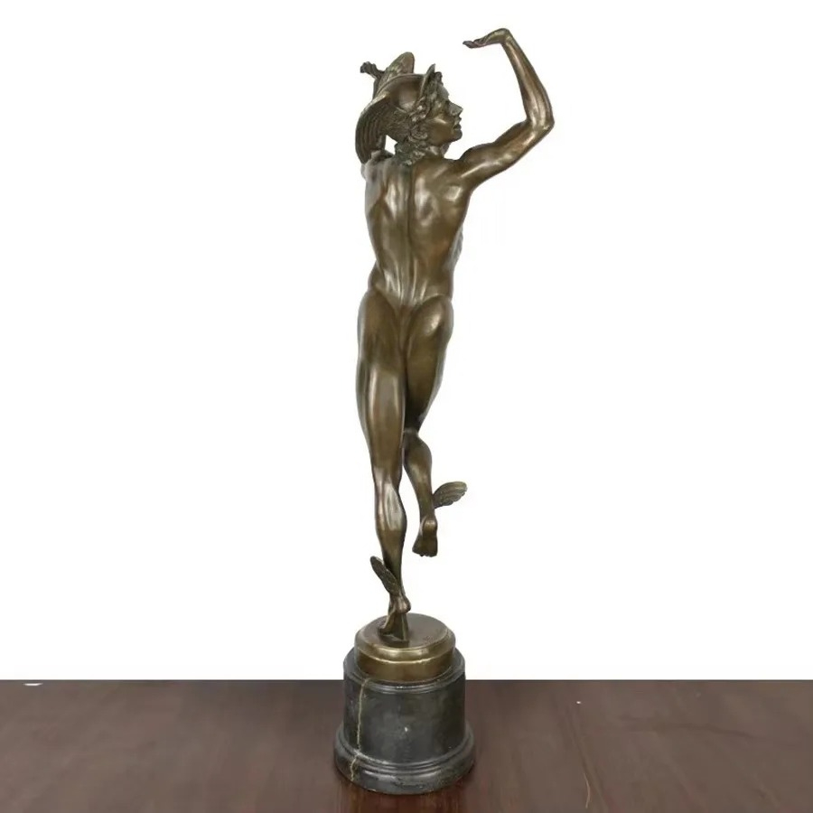 تمثال نحاسي للإله الإغريقي هير - مراجعة Home Decor Hermes وسعره