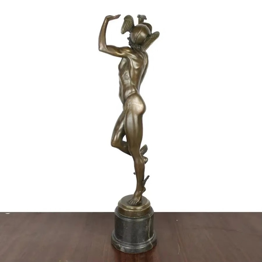 تمثال نحاسي للإله الإغريقي هير - مراجعة Home Decor Hermes وسعره